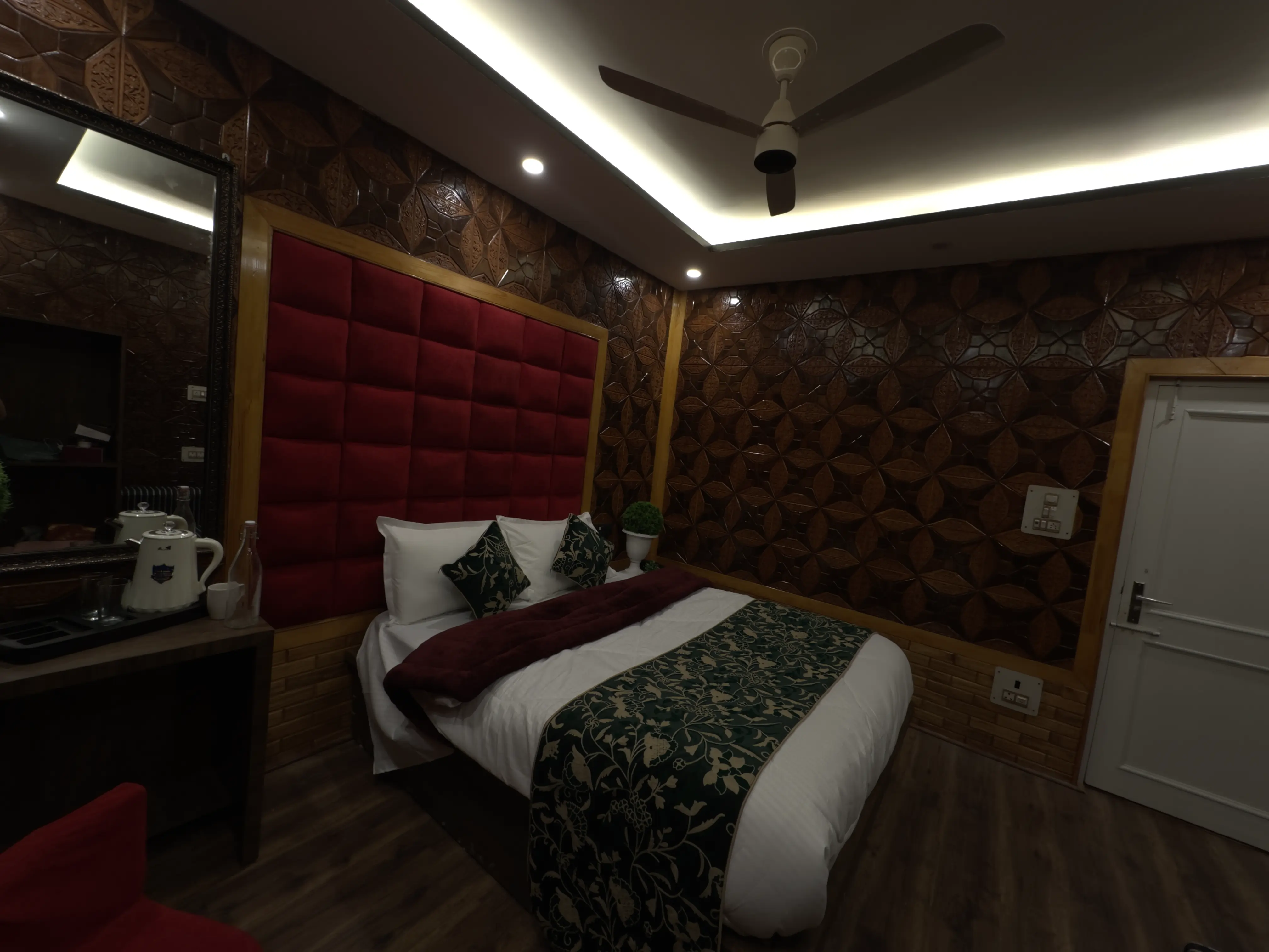 Kashmir Home