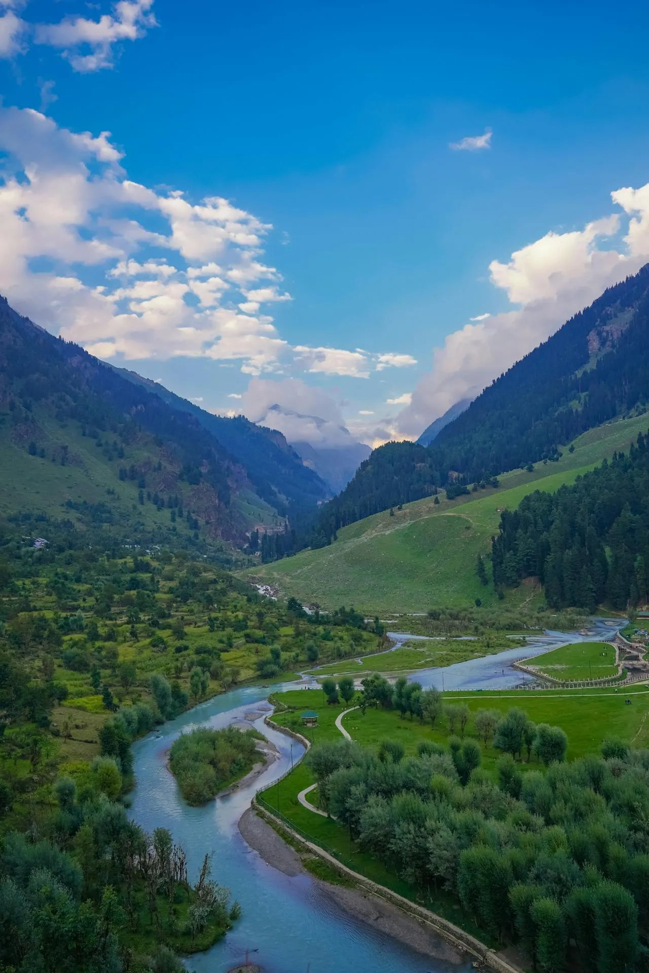 Lolab Valley
