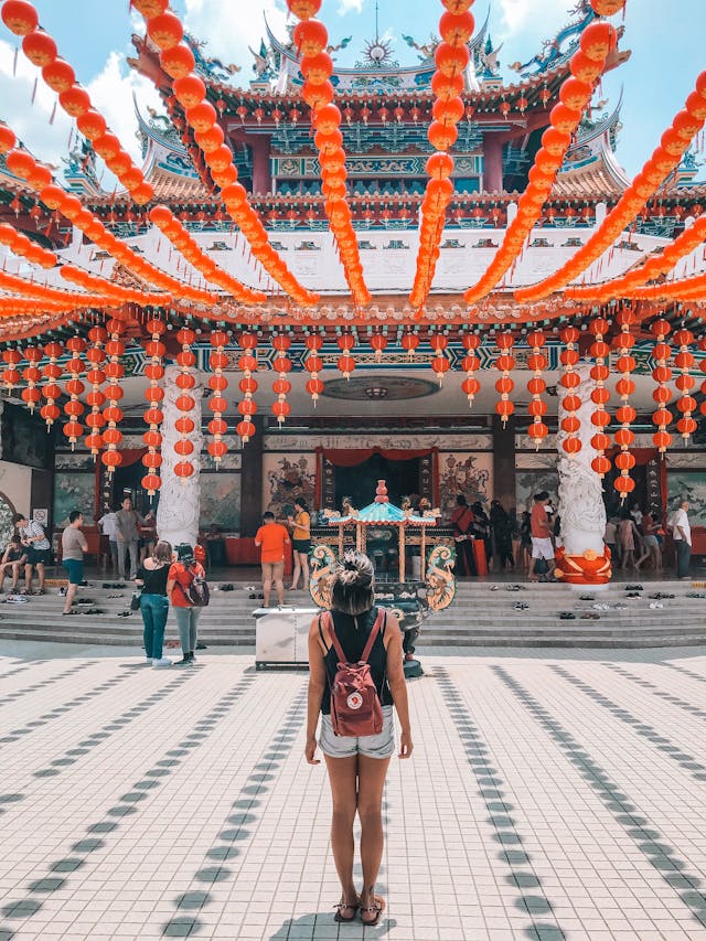 Malaysia Travel Guide – Islands, Food, Cities & Culture 2025