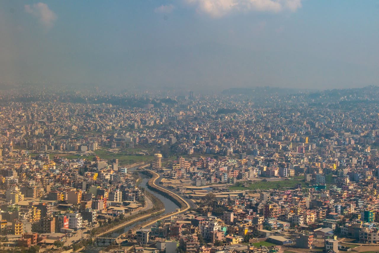 Nepal Travel Guide – Trekking, Temples & Himalayan Culture