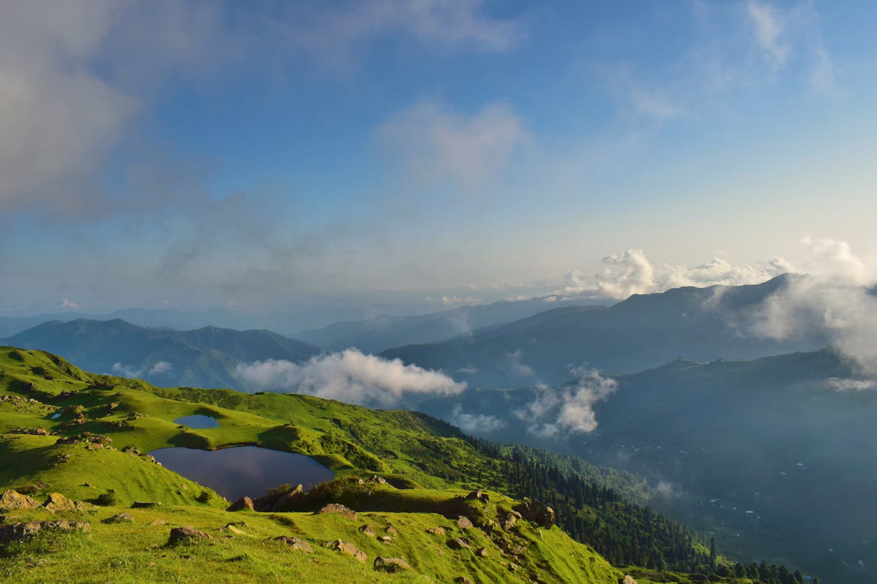 Pakistan Travel Guide – Himalayas, History & Heartwarming Hospitality