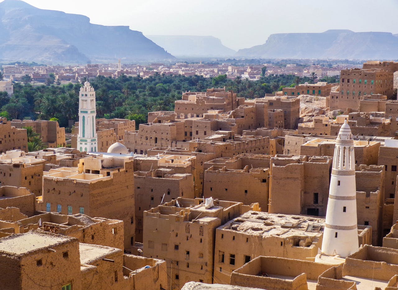 Yemen Travel Guide – Discover Ancient Arabia & Socotra Island
